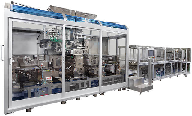 Four side seal filling and packaging machine